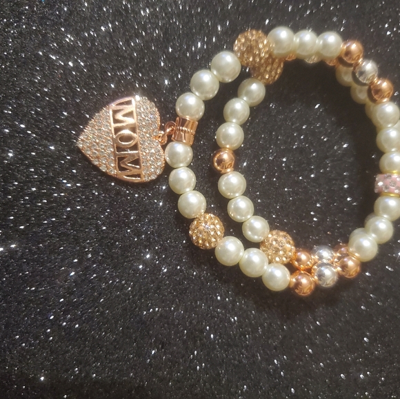 BEAUTIFUL MOM BEADED CREAM & ROSE GOLD DOUBLE BRACELETS SET. - Picture 11 of 15